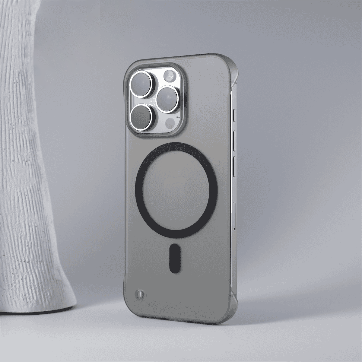 ZEERA MagEdge Pro: Experience the Seamless Fit of the Frameless Design