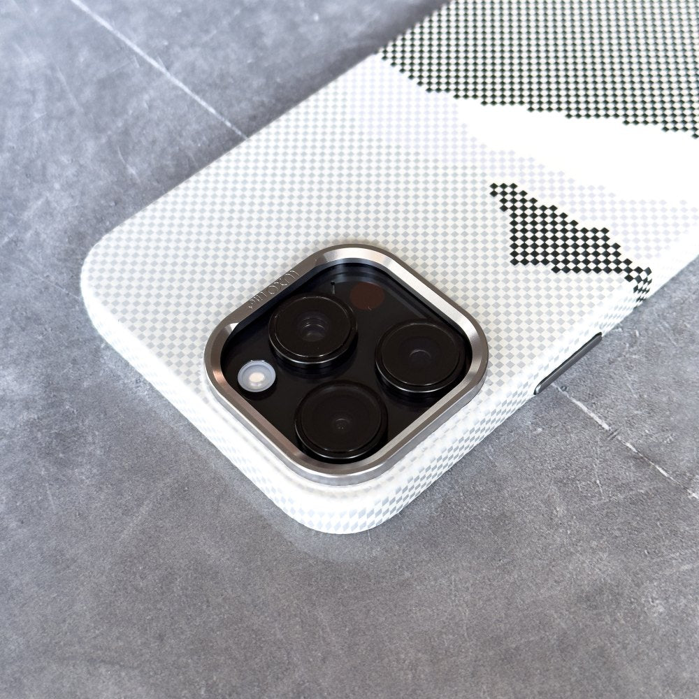 ZEERA MagPixel Pro: Premium MagSafe Case with a Striking Pixel Mountain Design